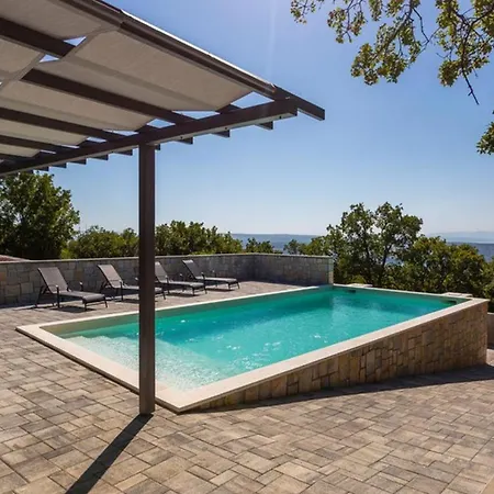 Adam By Guide Kraljevica