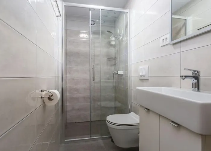 Adam By Guide Villa *